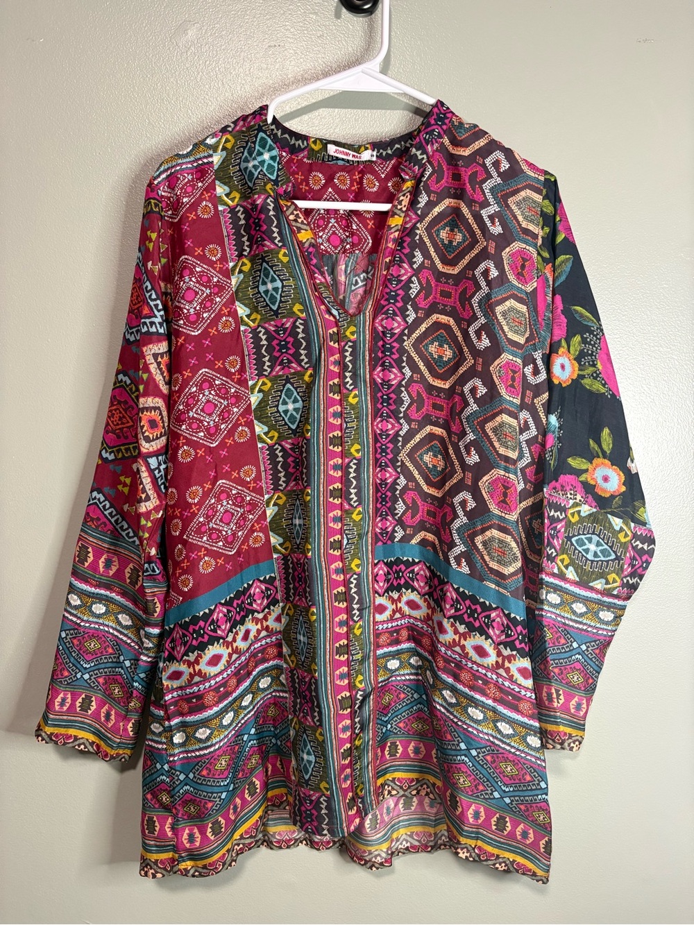 Johnny Was Mixed Print Boho Tunic Blouse Size Small Pink Tribal Floral Top
